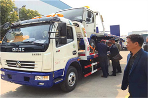 仪陇汽车道路救援拖车价格